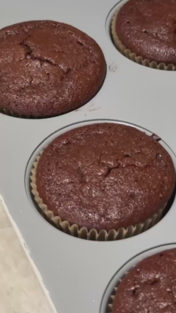 
                  
                    Load and play video in Gallery viewer, Organic Chocolate Espresso Protein Muffin Mix
                  
                